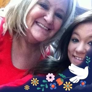 Meet your Posher, Lola